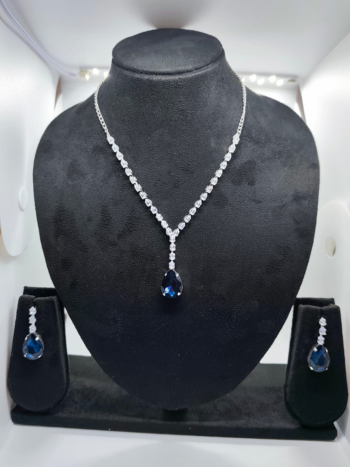 Elegant Rich Stone Necklace Set with Matching Earrings by Kalp Fashion